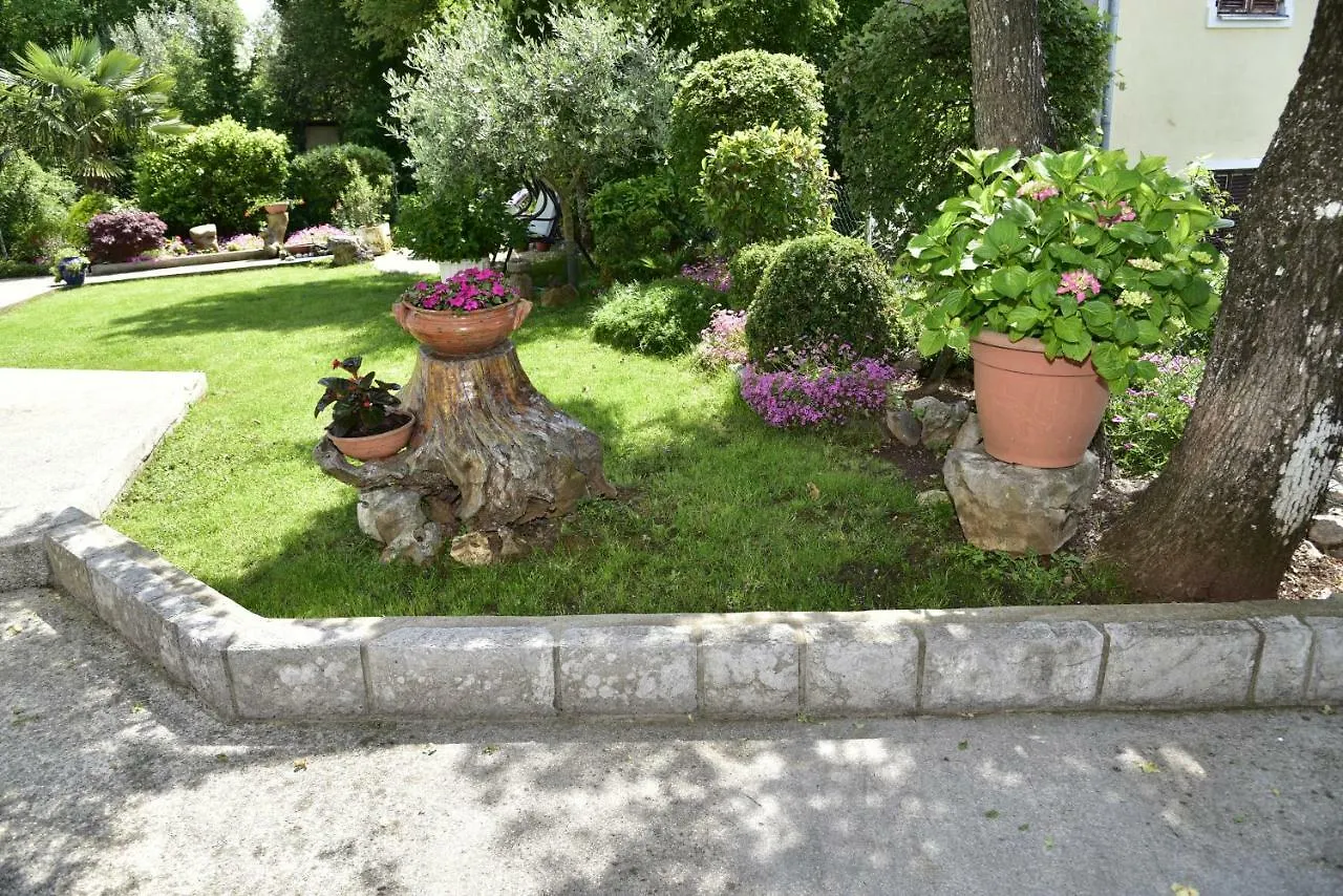 Apartment Blumen Oase Malinska